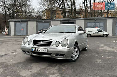 Седан Mercedes-Benz E-Class 2001 в Вінниці