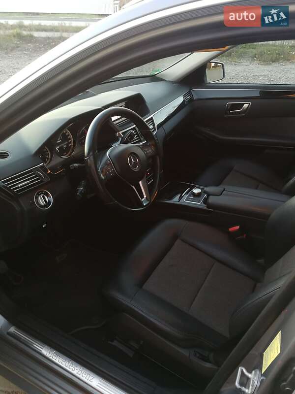Универсал Mercedes-Benz E-Class 2013 в Ивано-Франковске