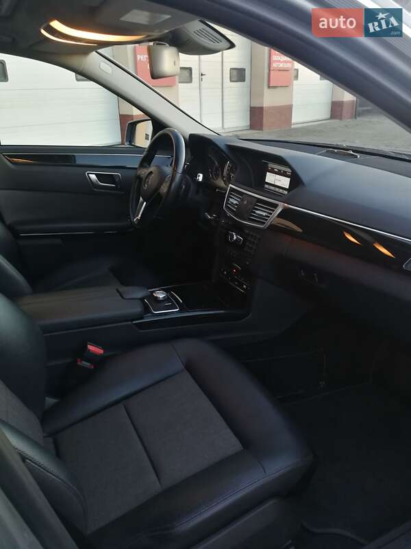 Универсал Mercedes-Benz E-Class 2013 в Ивано-Франковске