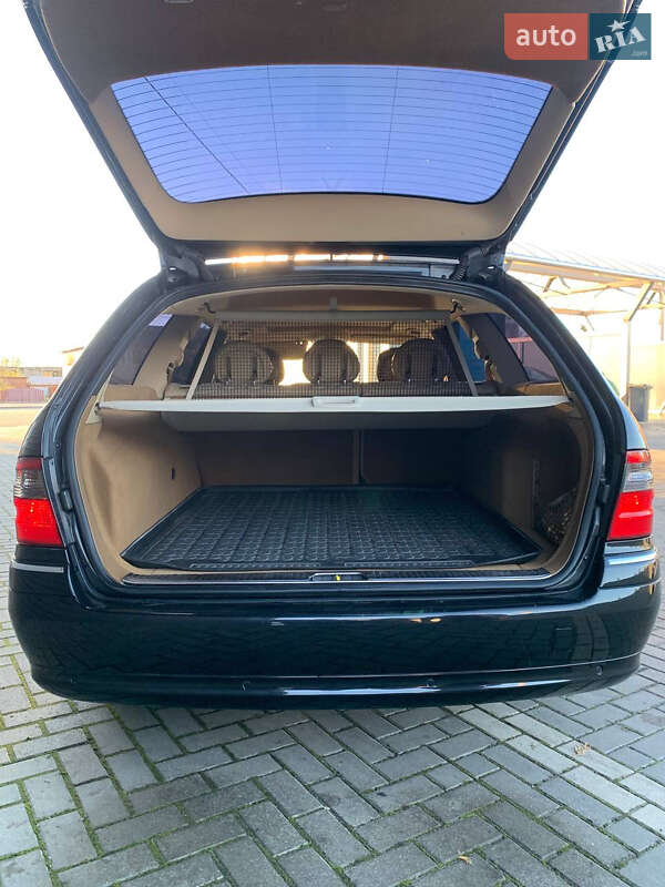 Универсал Mercedes-Benz E-Class 2006 в Сарнах
