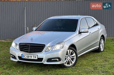 Седан Mercedes-Benz E-Class 2010 в Самборе