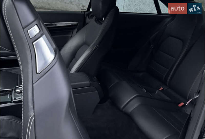 Купе Mercedes-Benz E-Class 2015 в Києві