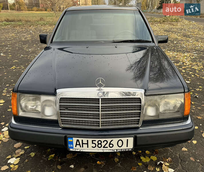 Седан Mercedes-Benz E-Class 1992 в Костянтинівці