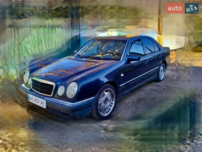 Седан Mercedes-Benz E-Class 1996 в Нікополі