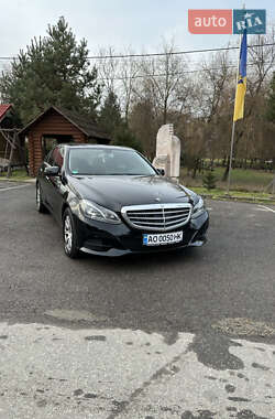 Седан Mercedes-Benz E-Class 2013 в Хусті