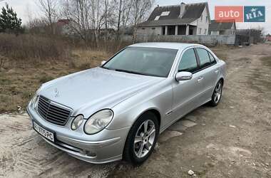 Седан Mercedes-Benz E-Class 2005 в Житомирі