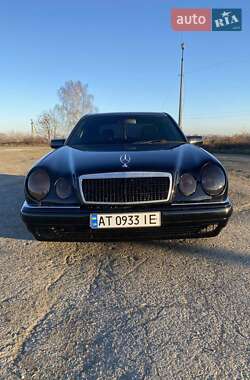 Седан Mercedes-Benz E-Class 1998 в Ивано-Франковске