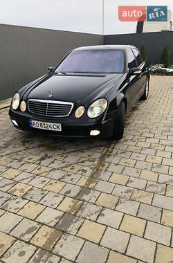 Седан Mercedes-Benz E-Class 2003 в Заречье