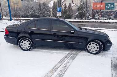 Седан Mercedes-Benz E-Class 2004 в Івано-Франківську