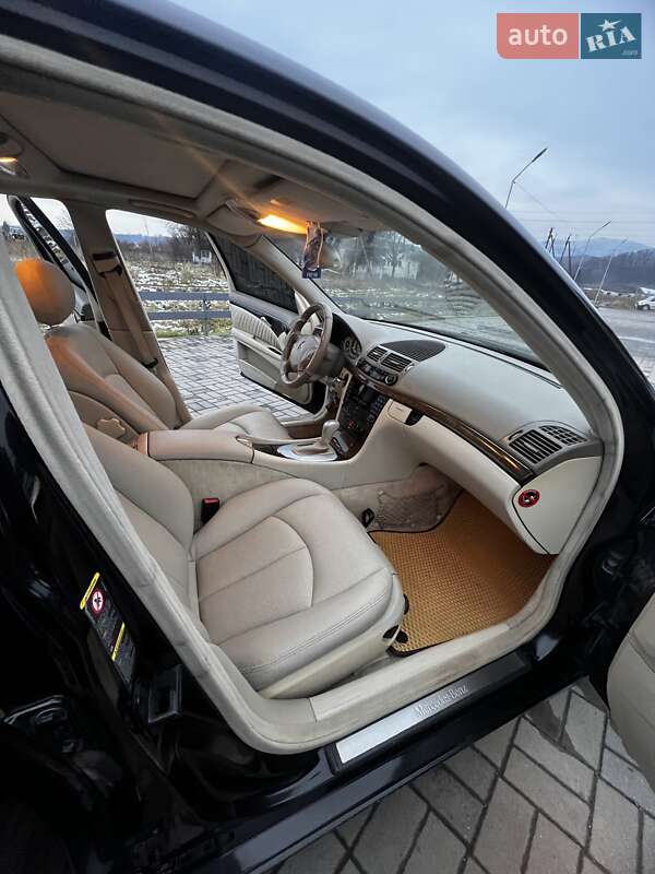 Седан Mercedes-Benz E-Class 2002 в Приборжавском