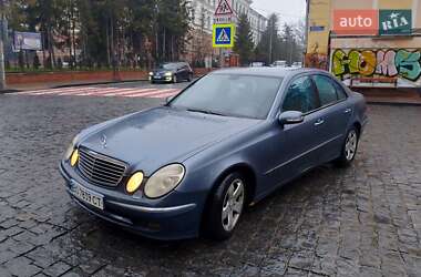 Седан Mercedes-Benz E-Class 2003 в Черновцах