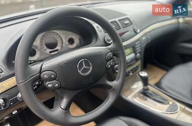 Седан Mercedes-Benz E-Class 2007 в 