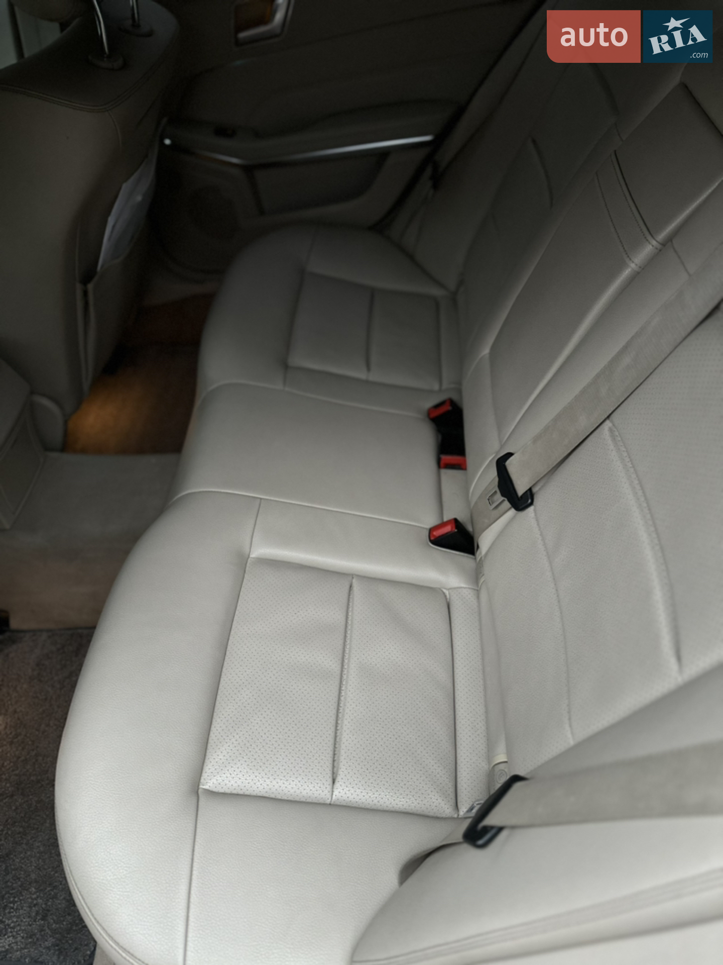 2013 Mercedes-Benz E-klasse - мініатюра 15