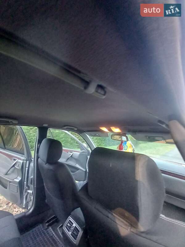 Седан Mercedes-Benz E-Class 2001 в Виноградові