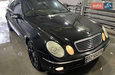 Седан Mercedes-Benz E-Class 2004 в Дублянах