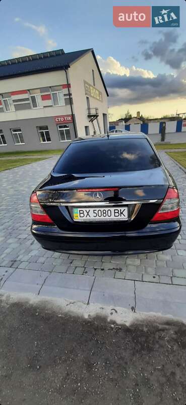 Седан Mercedes-Benz E-Class 2008 в Чемеровцах