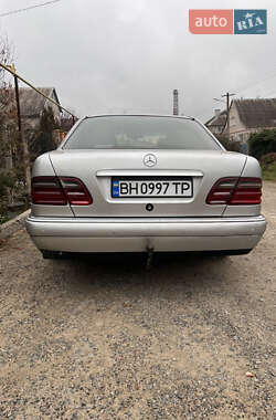 Седан Mercedes-Benz E-Class 1996 в 