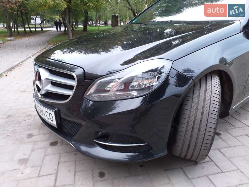 Седан Mercedes-Benz E-Class 2013 в Хмельницком