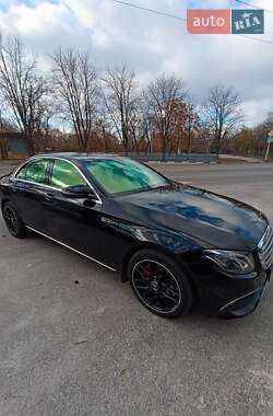 Седан Mercedes-Benz E-Class 2018 в 