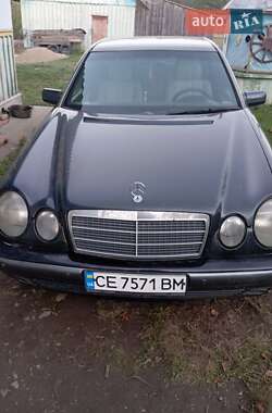 Седан Mercedes-Benz E-Class 1996 в Берегомету