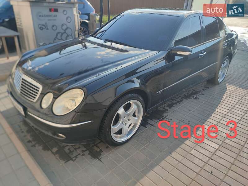 Седан Mercedes-Benz E-Class 2005 в Измаиле