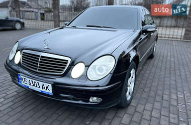 Седан Mercedes-Benz E-Class 2004 в Днепре