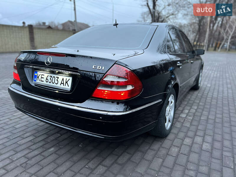 Седан Mercedes-Benz E-Class 2004 в Дніпрі фото 7 Седан Mercedes-Benz E-Class 2004 в Дніпрі