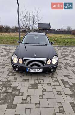 Універсал Mercedes-Benz E-Class 2009 в Рівному