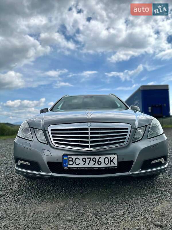 Універсал Mercedes-Benz E-Class 2010 в Самборі фото 8 Універсал Mercedes-Benz E-Class 2010 в Самборі