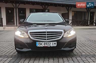 Седан Mercedes-Benz E-Class 2013 в Ровно