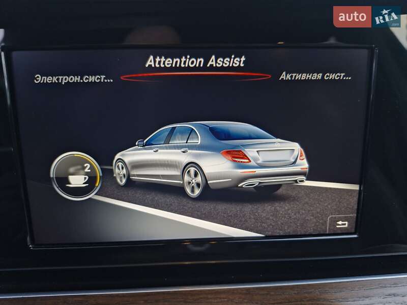 Седан Mercedes-Benz E-Class 2017 в Львове