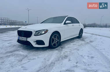 Седан Mercedes-Benz E-Class 2017 в Киеве