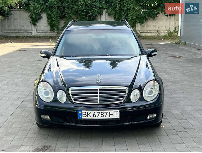 Mercedes-Benz E-Class 2005 Mercedes-Benz E-Class 2005