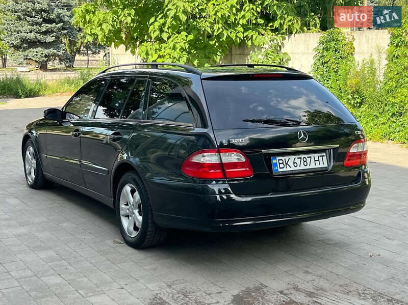 Універсал Mercedes-Benz E-Class 2005 в Володимирці