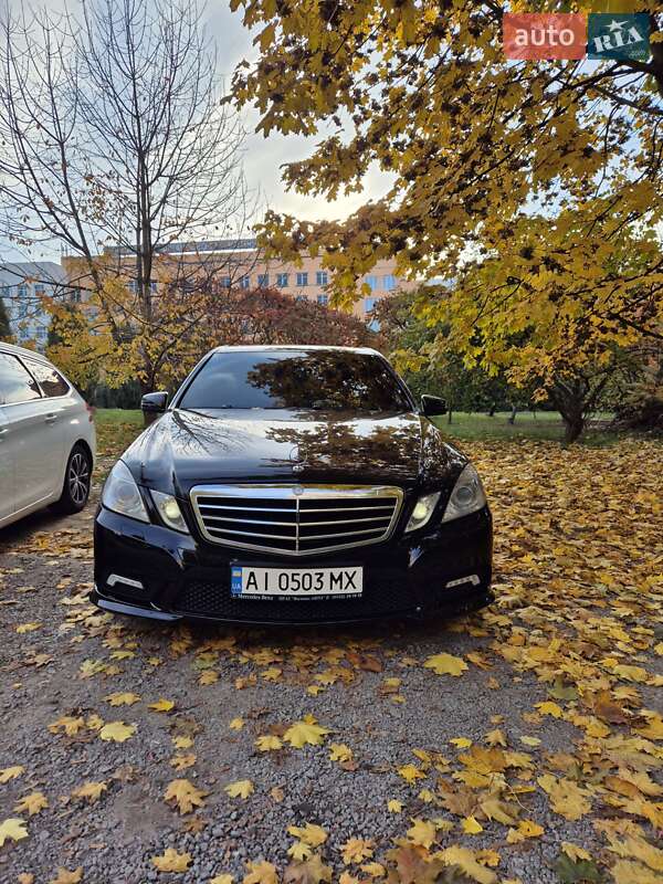 Седан Mercedes-Benz E-Class 2011 в Білій Церкві