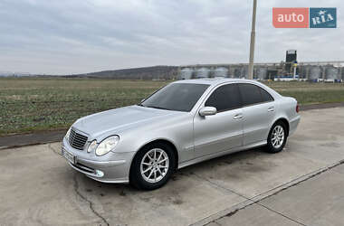 Седан Mercedes-Benz E-Class 2002 в Вознесенську