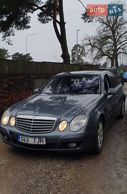 Седан Mercedes-Benz E-Class 2007 в Березному