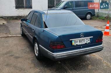 Седан Mercedes-Benz E-Class 1993 в Одесі