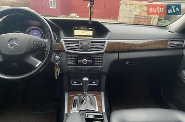 Універсал Mercedes-Benz E-Class 2010 в Львові