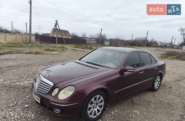 Седан Mercedes-Benz E-Class 2007 в Запоріжжі