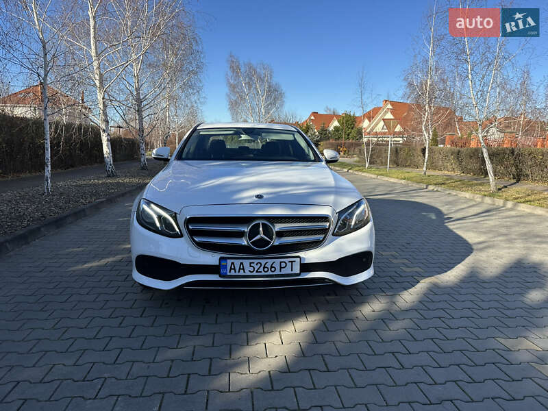 Седан Mercedes-Benz E-Class 2017 в Одесі