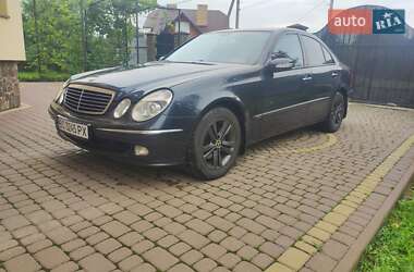 Седан Mercedes-Benz E-Class 2003 в Стрию