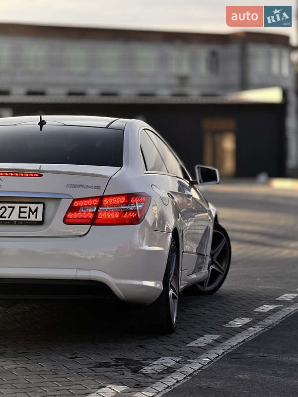 Купе Mercedes-Benz E-Class 2011 в Виннице фото 11 Купе Mercedes-Benz E-Class 2011 в Виннице