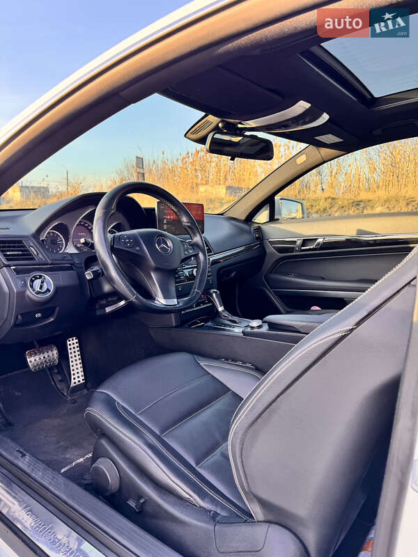 Купе Mercedes-Benz E-Class 2011 в Виннице фото 18 Купе Mercedes-Benz E-Class 2011 в Виннице
