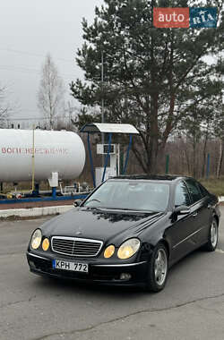 Седан Mercedes-Benz E-Class 2004 в Рокитному