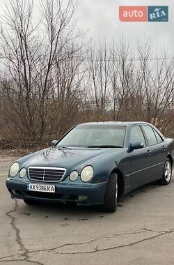 Седан Mercedes-Benz E-Class 1999 в Первомайську