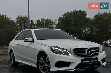 Седан Mercedes-Benz E-Class 2013 в Миколаєві