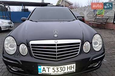 Седан Mercedes-Benz E-Class 2004 в Ивано-Франковске