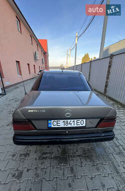 Седан Mercedes-Benz E-Class 1988 в Чернівцях