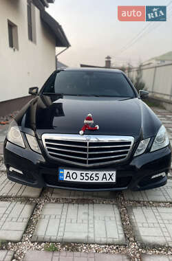 Седан Mercedes-Benz E-Class 2010 в Ужгороде